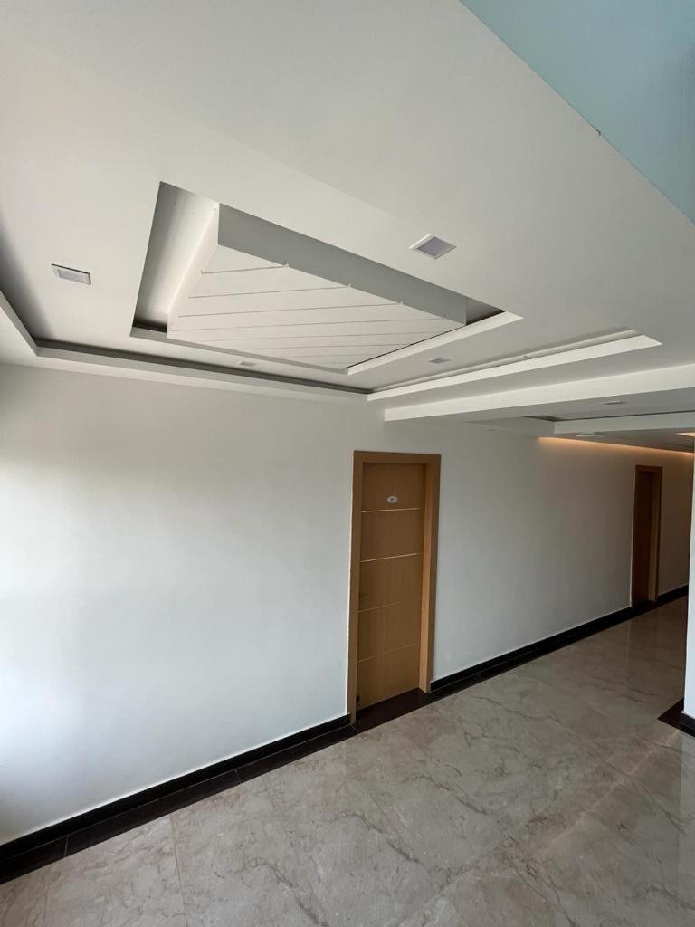 לקנאו Hotel Royal Casa מראה חיצוני תמונה