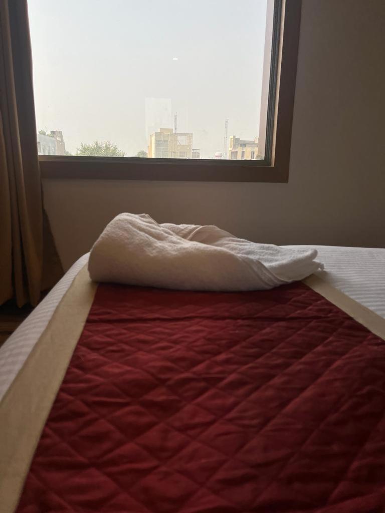 לקנאו Hotel Royal Casa מראה חיצוני תמונה