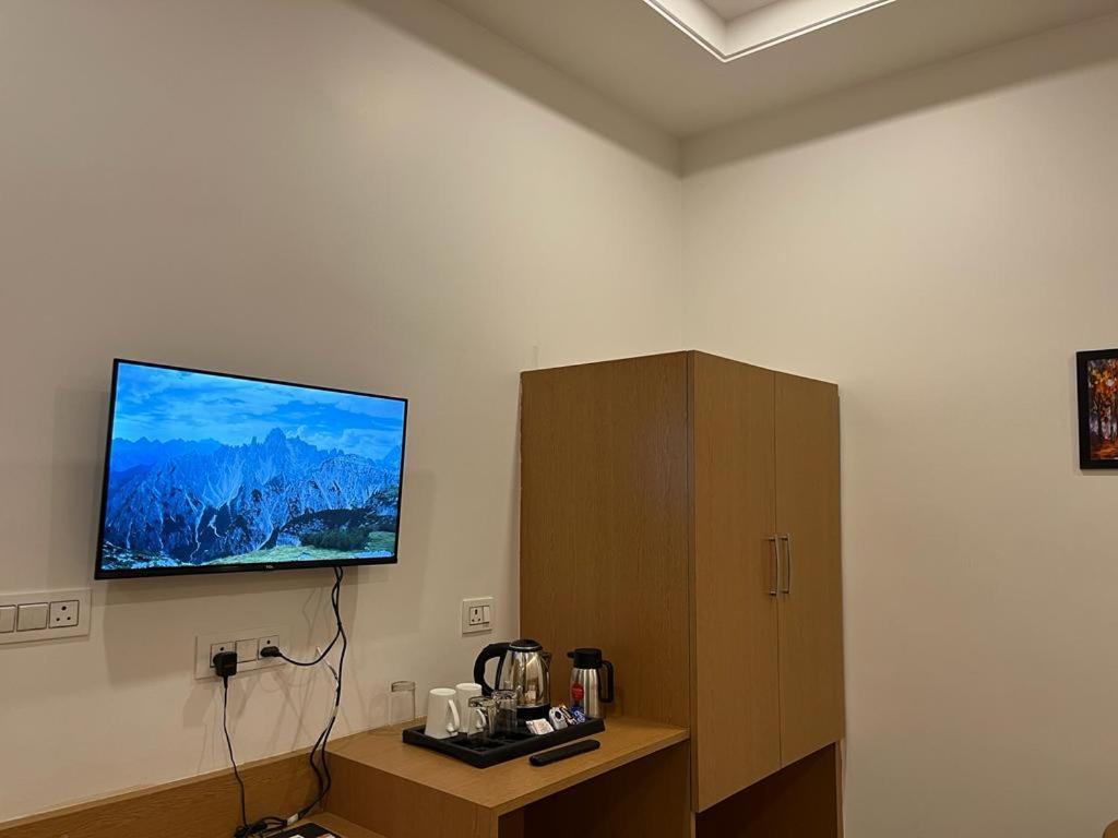לקנאו Hotel Royal Casa מראה חיצוני תמונה