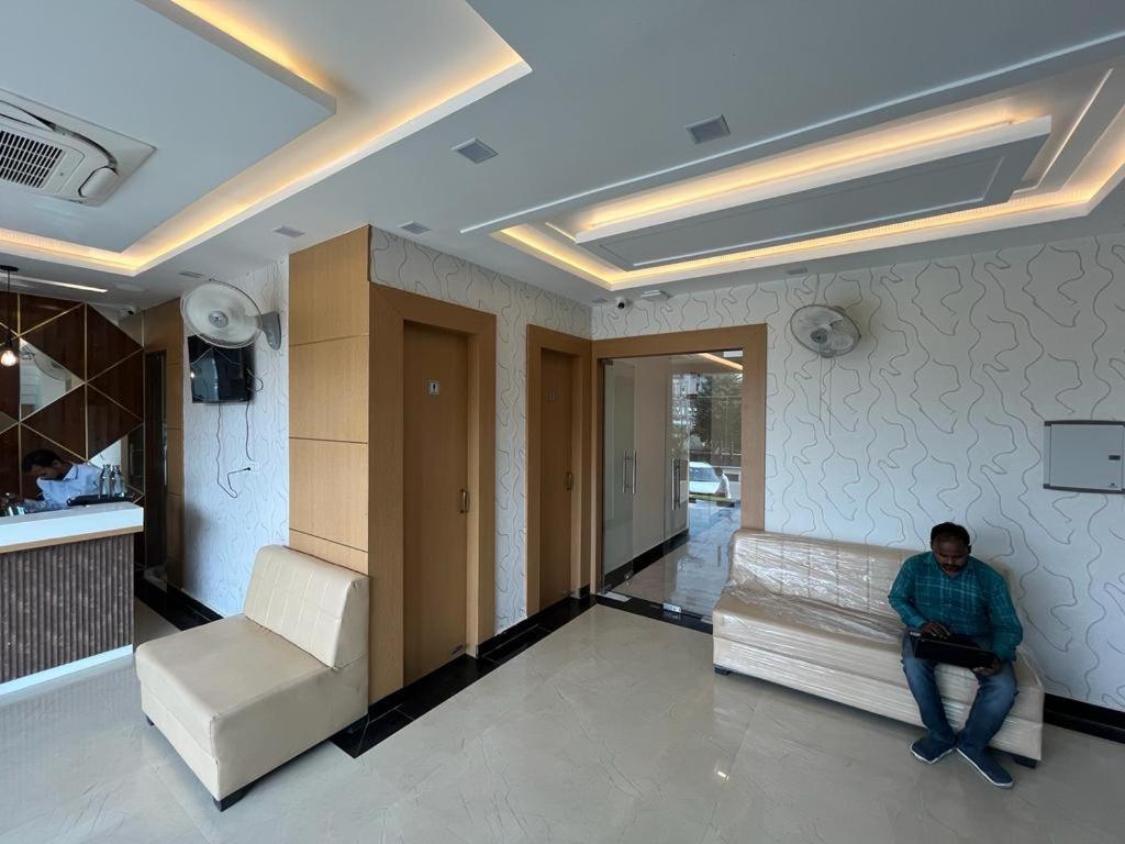 לקנאו Hotel Royal Casa מראה חיצוני תמונה
